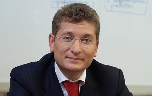 Член Правления ПАО «Газпром», первый заместитель генерального директора ООО «Газпром экспорт»
