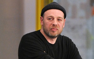Российский журналист, главный редактор журнала «Коммерсантъ-Власть» (1999–2011) и общественно-политического медиапроекта OpenSpace.ru (2012–2013)