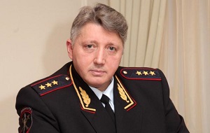 Бывший начальник ГУ МВД по Петербургу и Ленинградской области, бывший первый заместитель министра внутренних дел РФ (март 2008 года-июнь 2011 года), генерал-полковник полиции