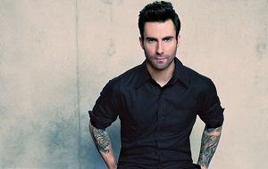 Американский певец, актёр, вокалист и гитарист поп-рок-группы Maroon 5