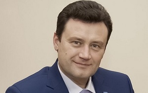 Российский государственный деятель, депутат Государственной думы VII созыва, в 2010—2016 годах — глава администрации городского округа город Стерлитамак