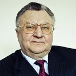 Владелец ООО «Kafajat Kft» и венгерского банка «Altalanos ErtekForgalmi Bank».Бывший глава представительства «Газпрома» в Венгрии.