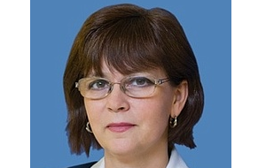 Член Комитета Совета Федерации по социальной политике. Представитель от исполнительного органа государственной власти Волгоградской области
