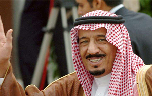 Король Саудовской Аравии, хранитель двух святынь и глава династии Аль Саудов. Стал королём и премьер-министром 23 января 2015 года после смерти своего единокровного брата, короля Абдаллы