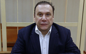 Российский бизнесмен, продюсер, старший брат Елены Батуриной