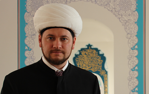 Российский мусульманский религиозный, общественный и политический деятель