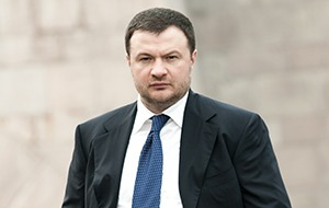 Российский предприниматель, основатель, президент и управляющий партнёр инвестиционной компании United Capital Partners.