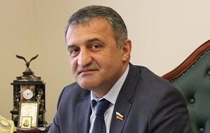 Президент Южной Осетии, военный и государственный деятель частично признанной республики Южная Осетия. Председатель Парламента Республики Южная Осетия с 23 июня 2014 года