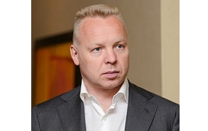 Российский предприниматель, основной владелец и председатель совета директоров Объединённой химической компании «Уралхим».
