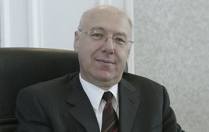 Российский предприниматель. Основатель «Восточно-Европейской финансовой корпорации» (ВЕФК)