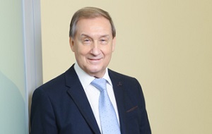 Первый Вице-президент, генеральный директор ЗАО «Ланит»