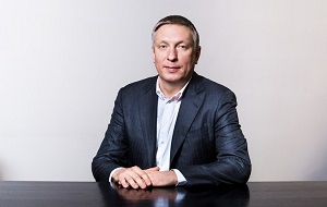 Российский предприниматель, основатель и президент компании Aelita Software, ныне основатель и президент Veeam Software, а также соучредитель венчурного фонда ABRT. Входит в топ-30 ведущих IT-бизнесменов России по версии журнала Forbes, а также в Топ-100 российских интернет-миллионеров по версии «Коммерсанта»