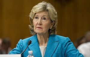 Американская женщина-политик, сенатор США от штата Техас в 1993—2013 годах, член республиканской партии