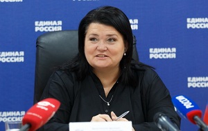 Член ВПП «ЕДИНАЯ РОССИЯ» с 9 декабря 2011 года