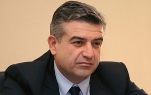 Армянский государственный деятель, 14-й премьер-министр Армении (2016—2018). Исполняющий обязанности премьер-министра Армении с 9 по 17 апреля 2018 года и с 23 апреля 2018 года. Кандидат экономических наук